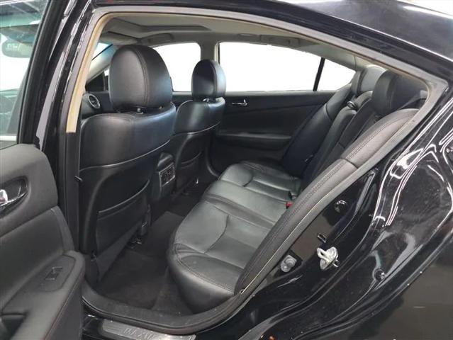 2011 Nissan Maxima SV