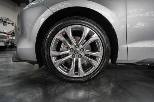 2022 Toyota Sienna Platinum