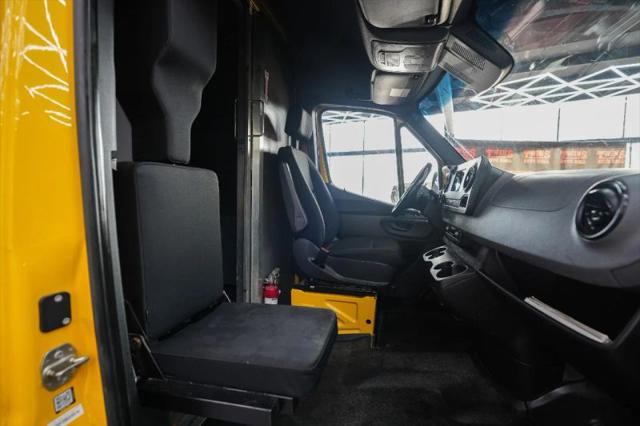 2021 Mercedes-Benz Sprinter 2500 High Roof I4