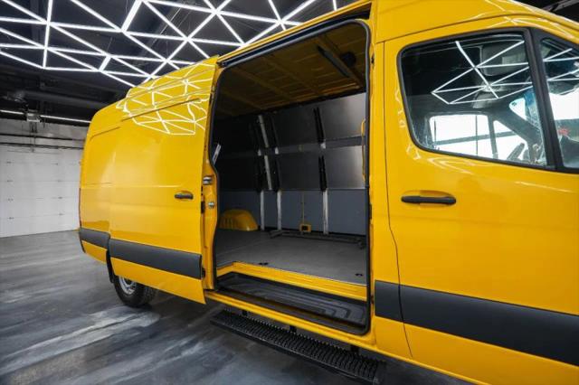 2021 Mercedes-Benz Sprinter 2500 High Roof I4