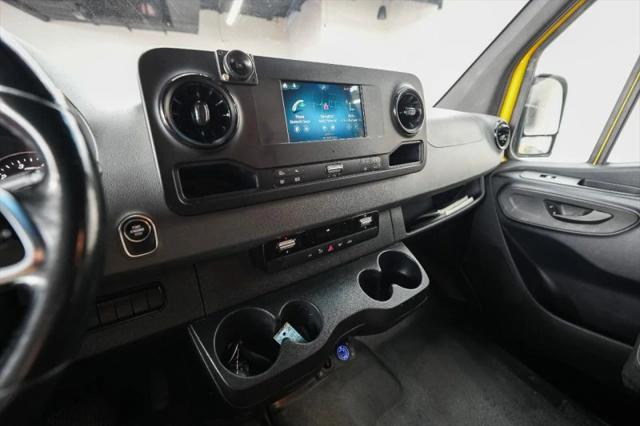 2021 Mercedes-Benz Sprinter 2500 High Roof I4
