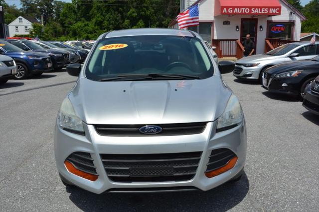 2016 Ford Escape S
