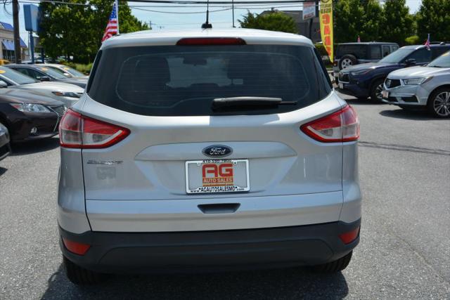 2016 Ford Escape S