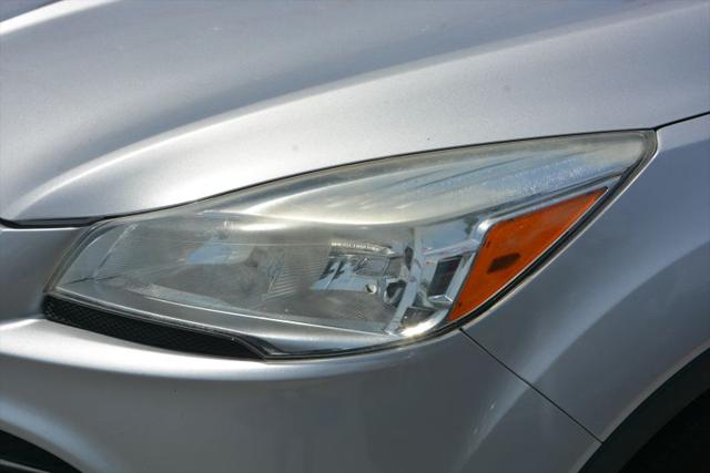 2016 Ford Escape S