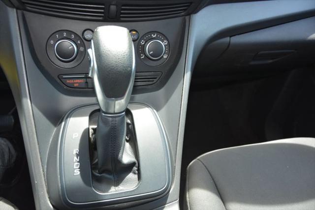 2016 Ford Escape S