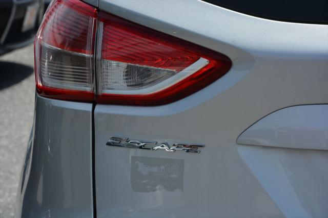2016 Ford Escape S