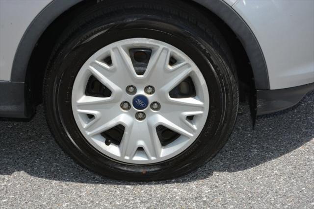 2016 Ford Escape S