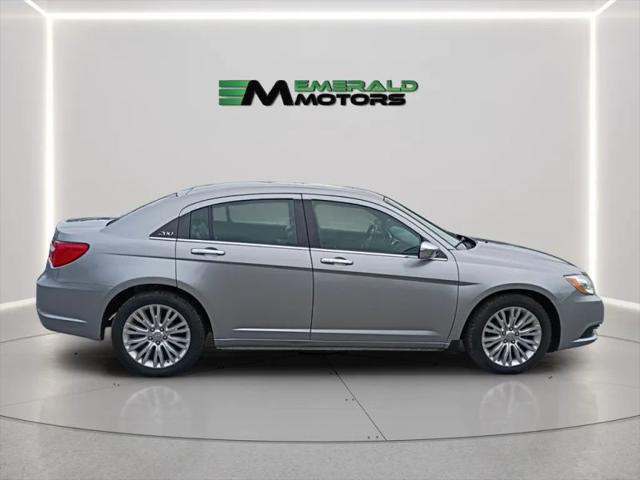 2014 Chrysler 200 Limited