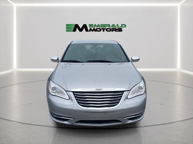 2014 Chrysler 200 Limited