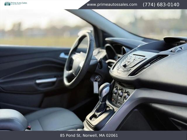 2016 Ford Escape SE