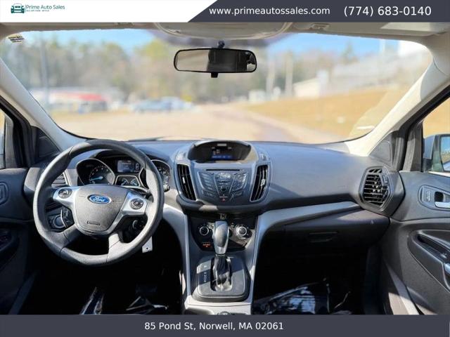 2016 Ford Escape SE