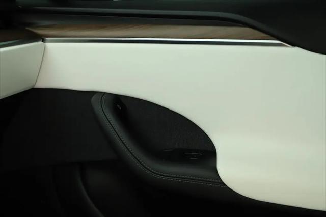 2022 Tesla Model S Dual Motor All-Wheel Drive
