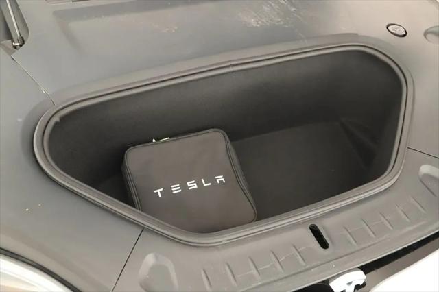 2022 Tesla Model S Dual Motor All-Wheel Drive