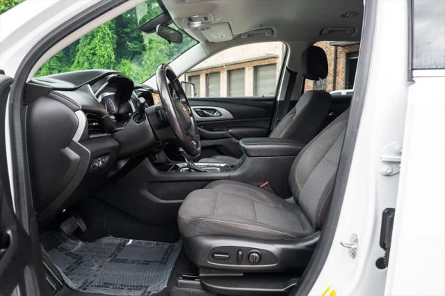 2020 Chevrolet Traverse FWD LT Cloth
