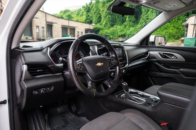 2020 Chevrolet Traverse FWD LT Cloth