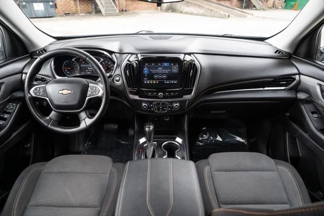 2020 Chevrolet Traverse FWD LT Cloth