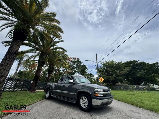2000 Chevrolet Silverado 1500 LS