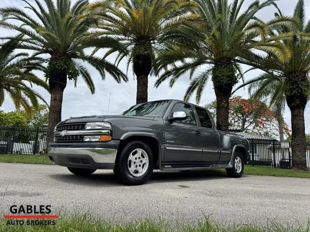 2000 Chevrolet Silverado 1500 LS