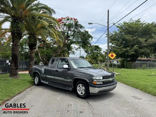 2000 Chevrolet Silverado 1500 LS