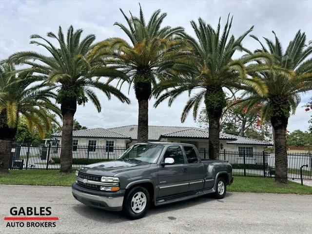 2000 Chevrolet Silverado 1500 LS