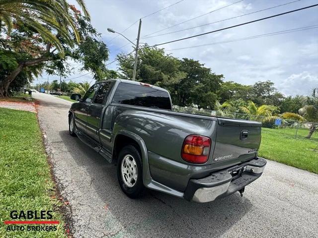 2000 Chevrolet Silverado 1500 LS