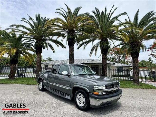 2000 Chevrolet Silverado 1500 LS