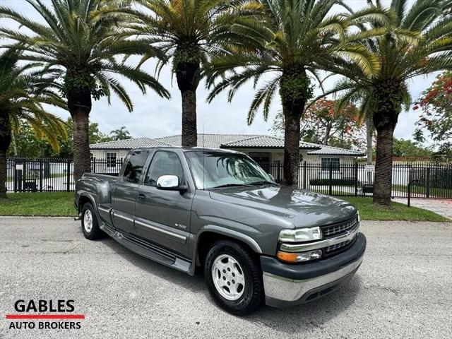 2000 Chevrolet Silverado 1500 LS
