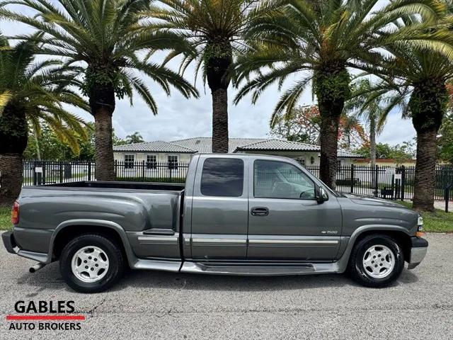 2000 Chevrolet Silverado 1500 LS