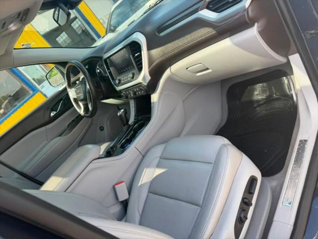 2017 GMC Acadia SLT-2