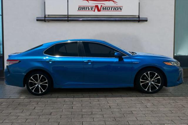 2018 Toyota Camry SE