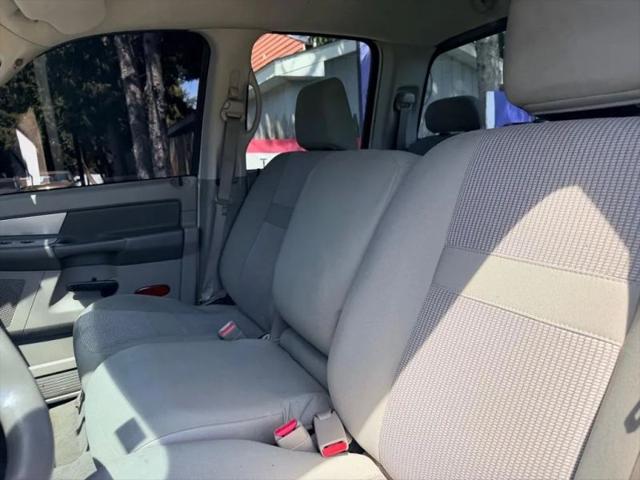 2007 Dodge Ram 1500 SLT/TRX4 Off Road/Sport