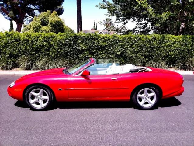 2000 Jaguar XK8 XK8