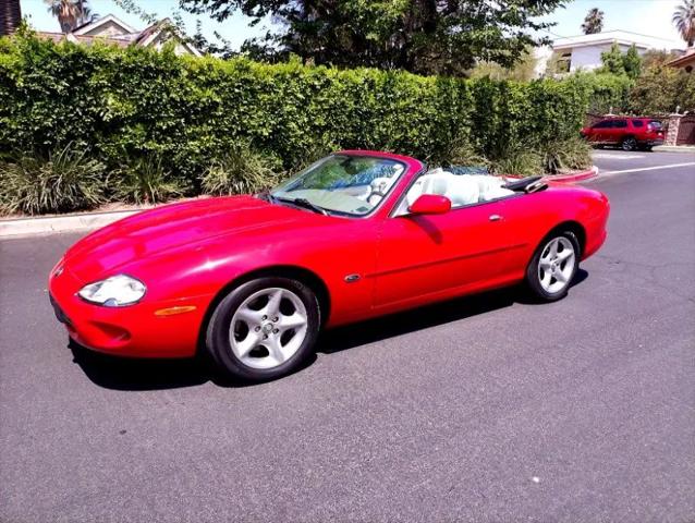 2000 Jaguar XK8 XK8