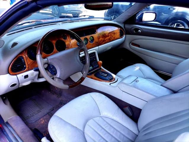 2000 Jaguar XK8 XK8