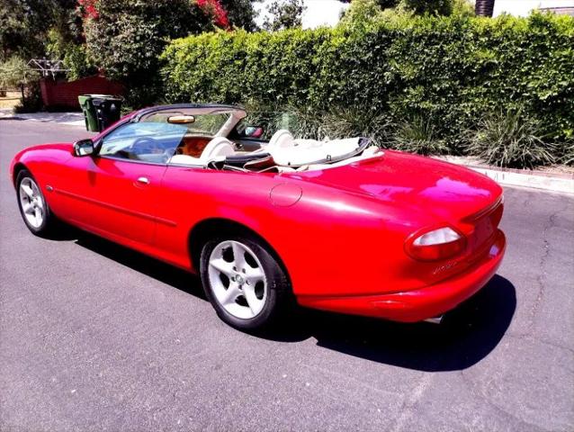 2000 Jaguar XK8 XK8