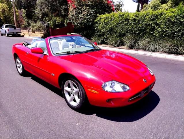 2000 Jaguar XK8 XK8