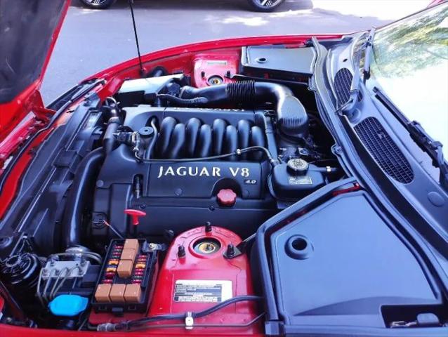 2000 Jaguar XK8 XK8