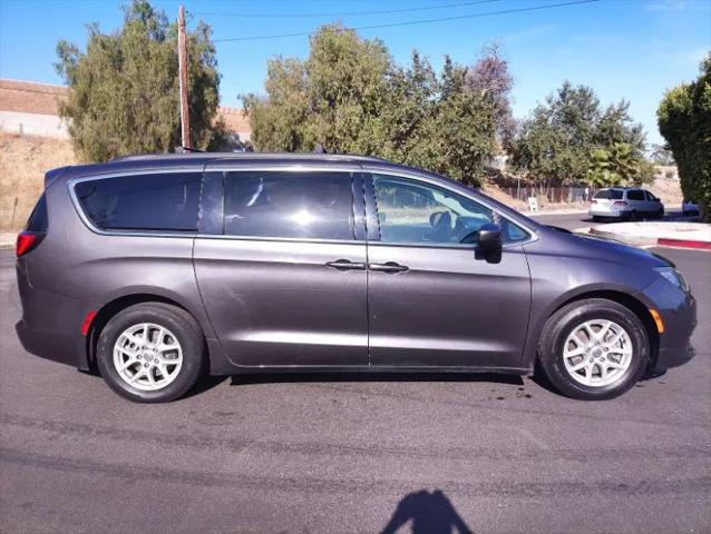 2020 Chrysler Voyager LXI