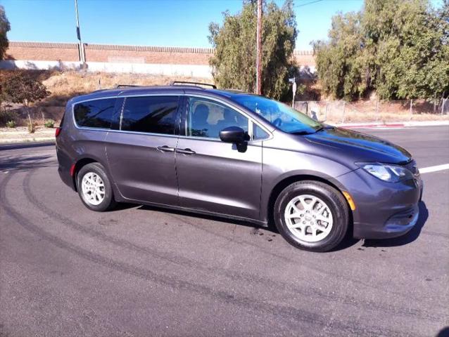 2020 Chrysler Voyager LXI