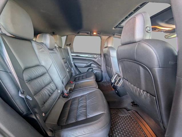 2014 Porsche Cayenne Base