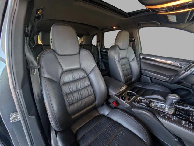 2014 Porsche Cayenne Base