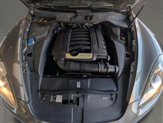 2014 Porsche Cayenne Base