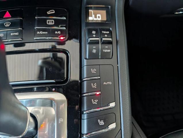 2014 Porsche Cayenne Base