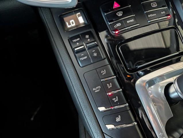 2014 Porsche Cayenne Base