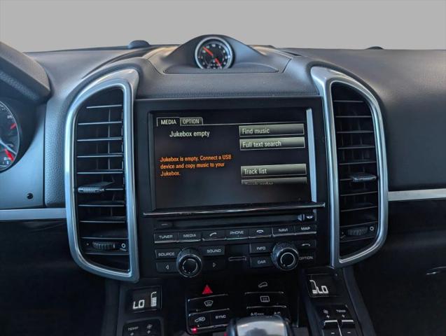 2014 Porsche Cayenne Base