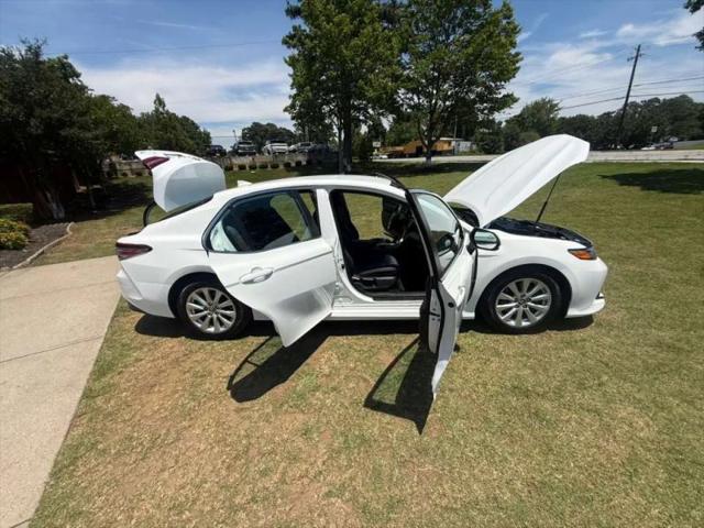 2019 Toyota Camry LE