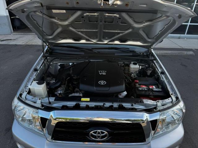 2011 Toyota Tacoma Base V6