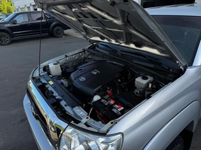 2011 Toyota Tacoma Base V6