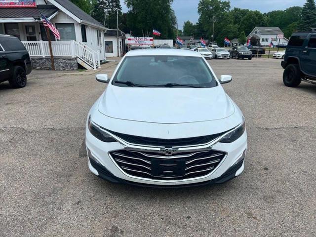 2021 Chevrolet Malibu FWD 1FL