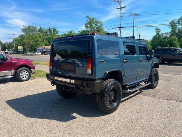 2004 HUMMER H2 Base